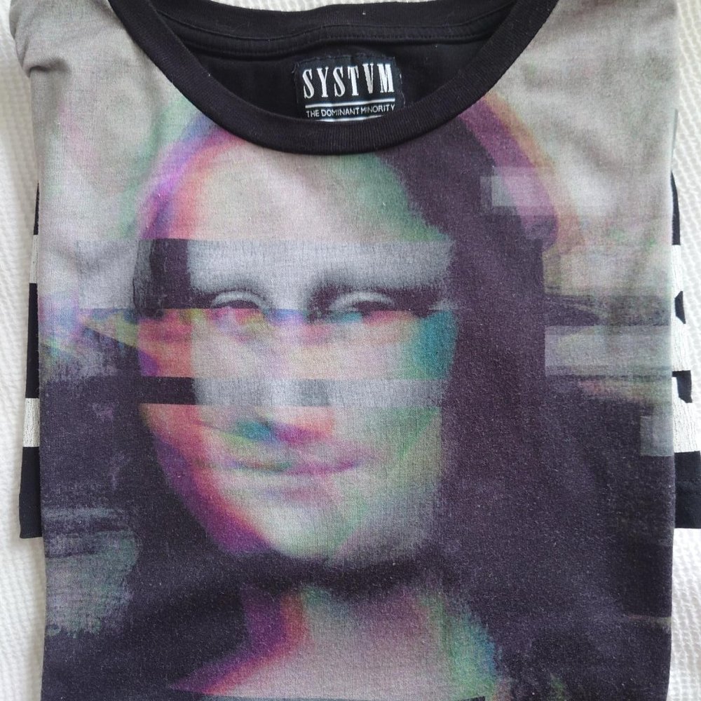 3d effect t-shirt - Picture 3 of 3